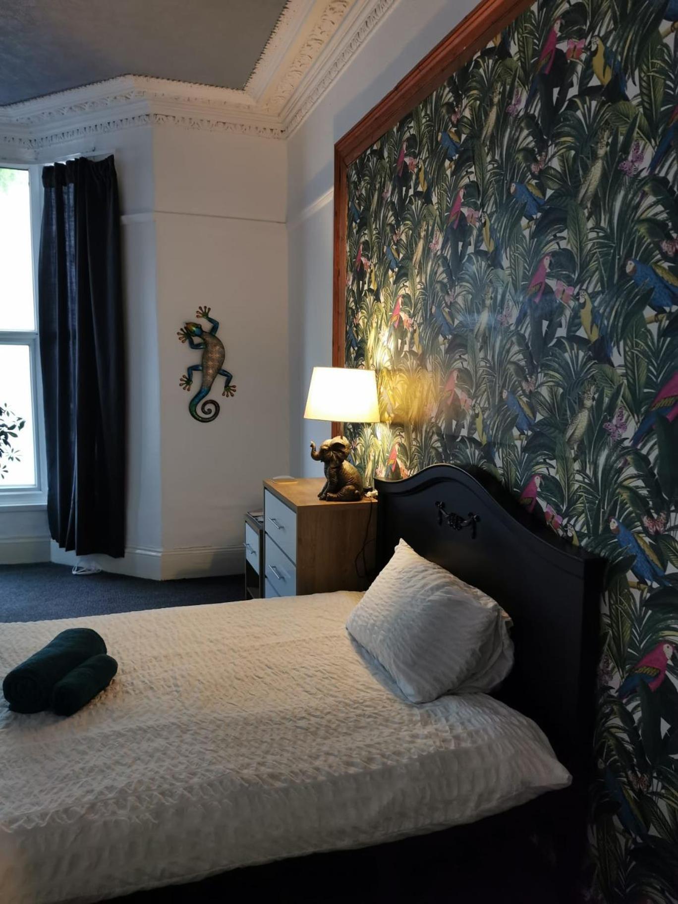 Freedom Park Villas, プリマス エクステリア 写真
